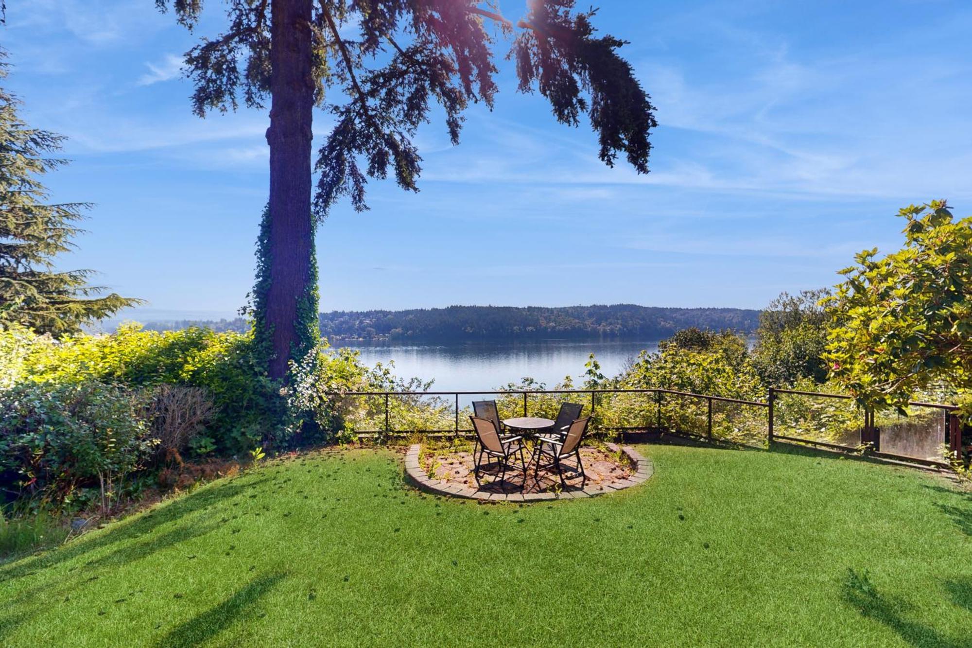 Stones Way Villa Lake Forest Park ภายนอก รูปภาพ